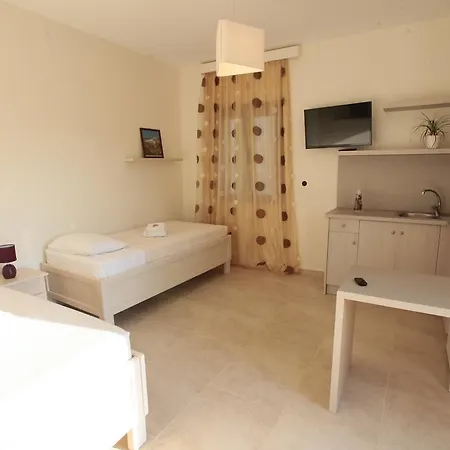 Asterias Apartment Skyros Room photo
