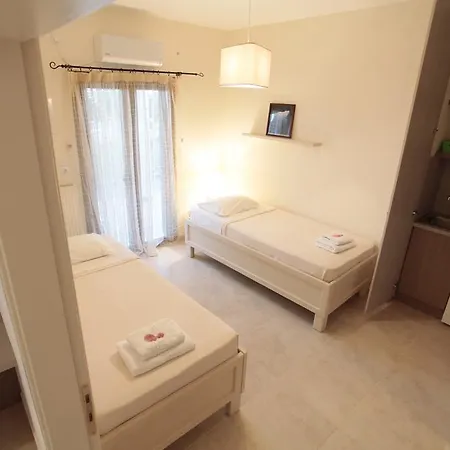 Asterias Apartment Skyros Room photo